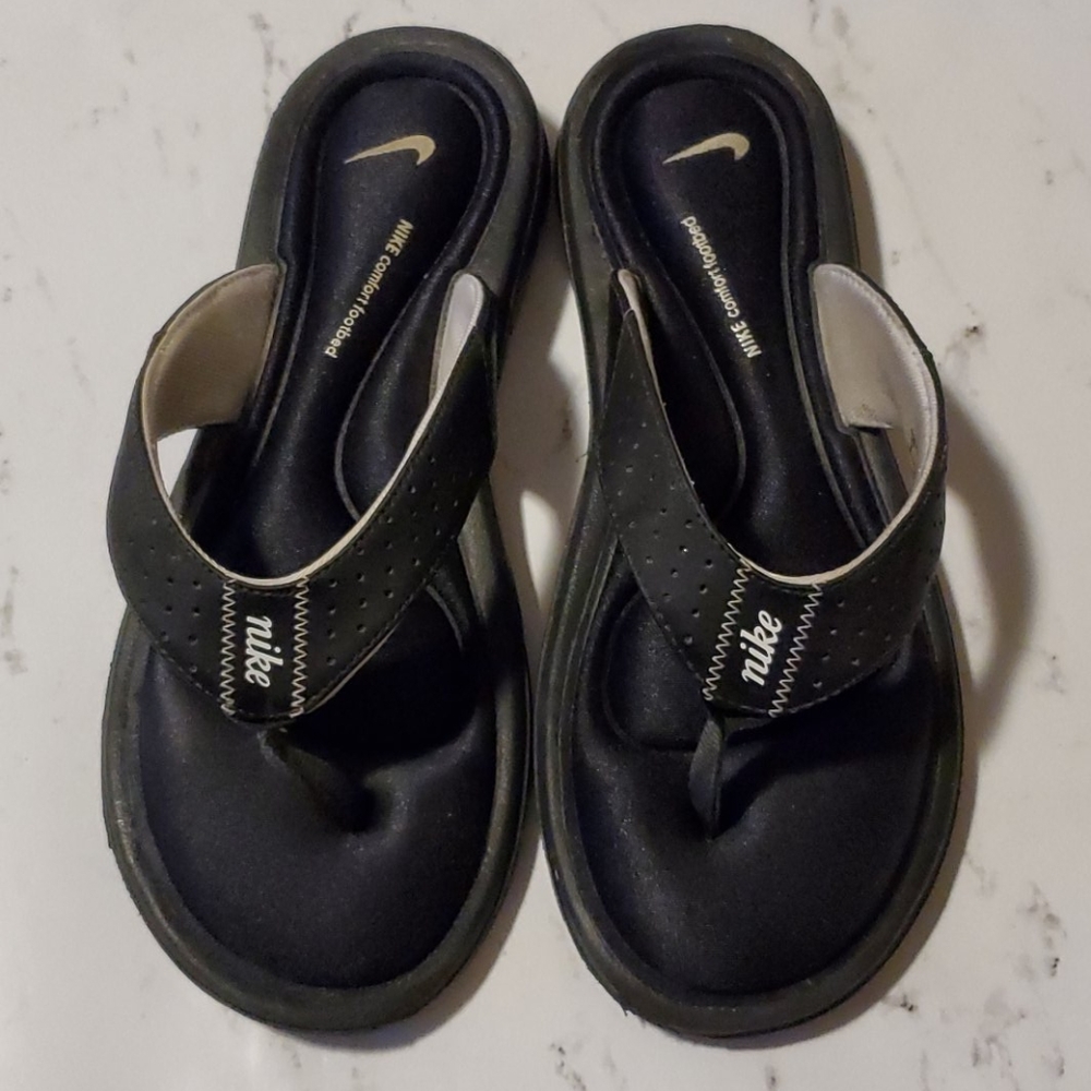 Nike comfort footbed thong flip flops sandals 8